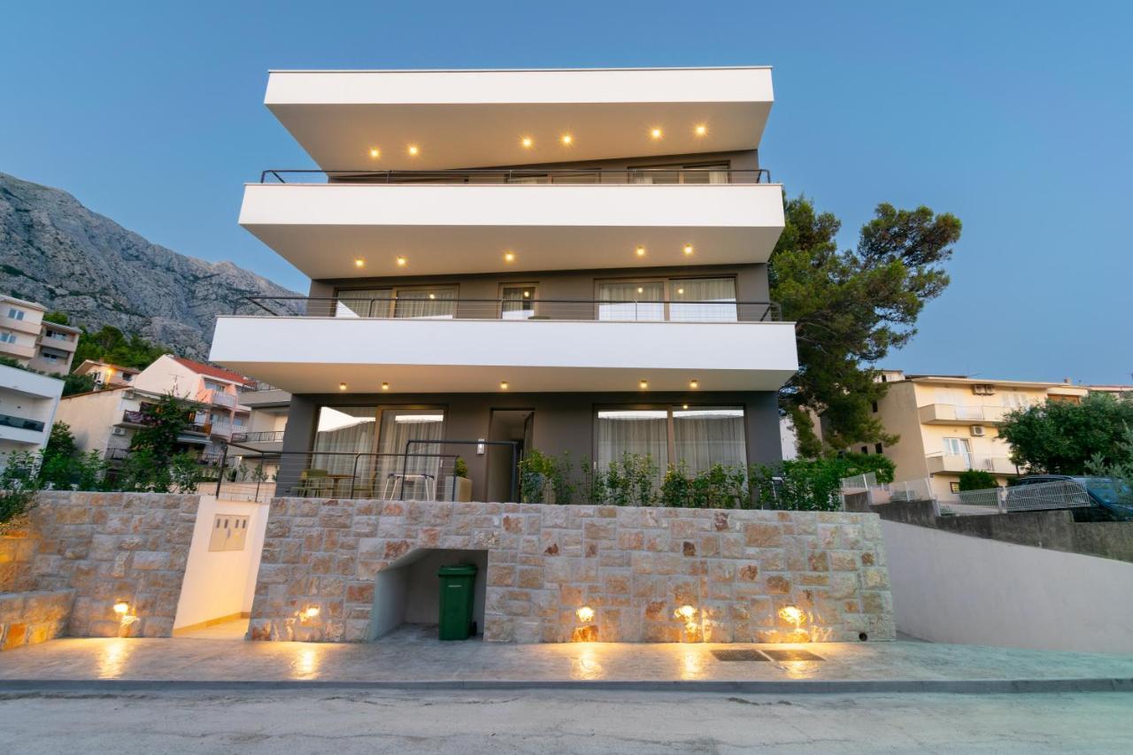 Apartmani Pino Baška Voda Kültér fotó