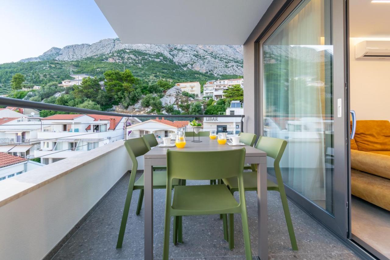 Apartmani Pino Baška Voda Kültér fotó