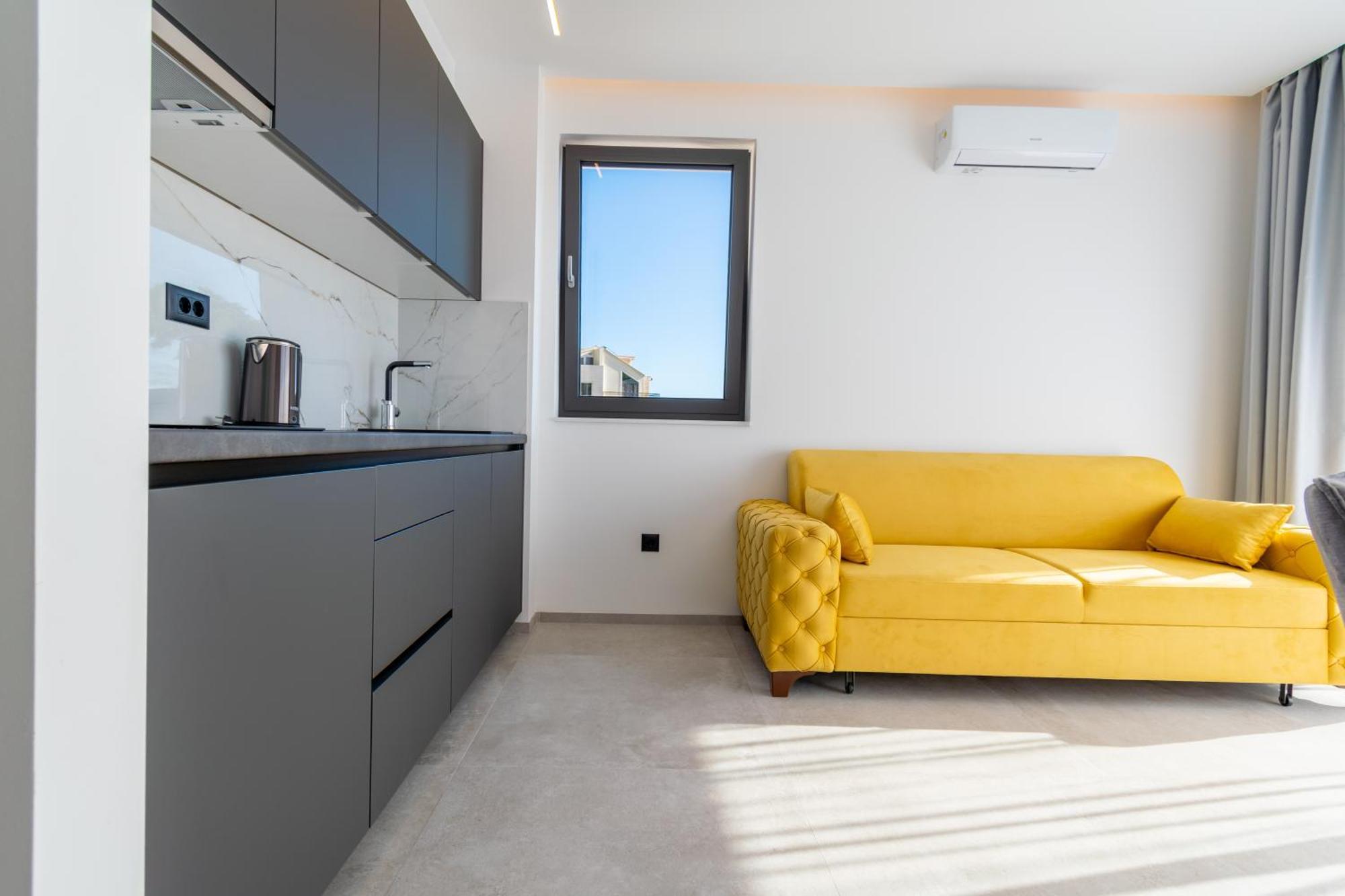 Apartmani Pino Baška Voda Kültér fotó
