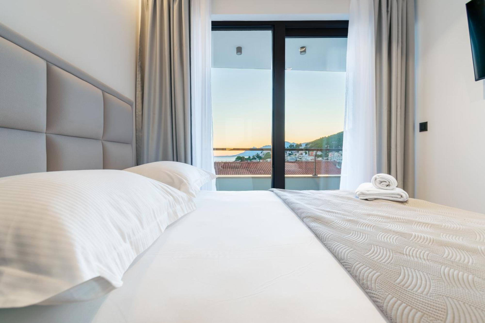 Apartmani Pino Baška Voda Kültér fotó